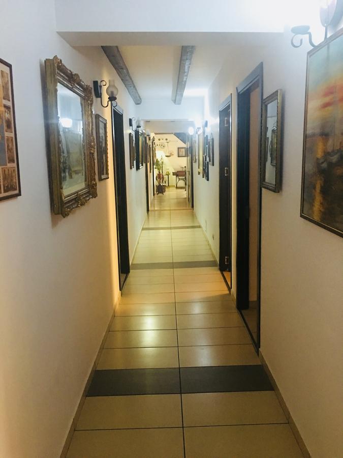 Hotel Taco Bükreş Dış mekan fotoğraf