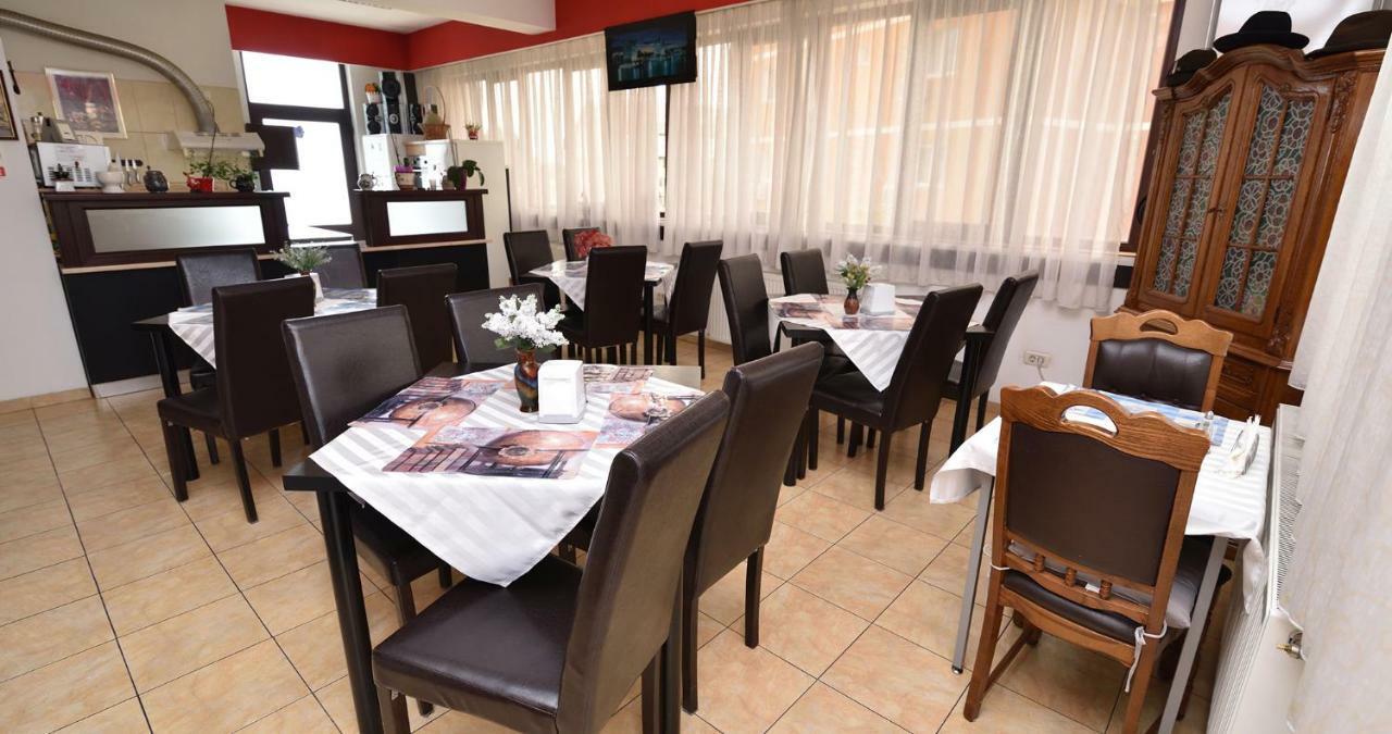 Hotel Taco Bükreş Dış mekan fotoğraf